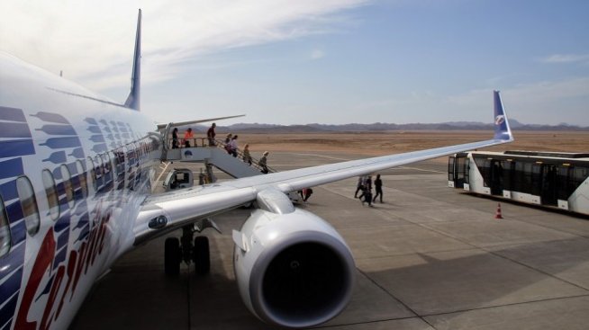 Всеки четвърти българин се замисля да емигрира