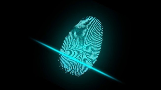 Семерджиев отлага въвеждането на пръстовия идентификатор в извънболничния сектор