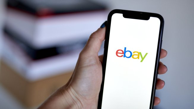 eBay надмина прогнозите за приходи и печалба след силно празнично тримесечие
