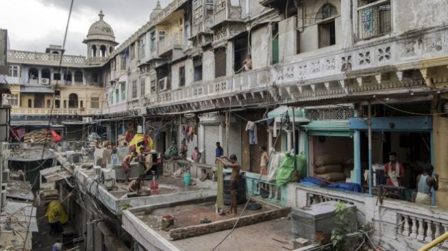 Растящият държавен дълг хвърля сянка върху икономическото възраждане на Азия