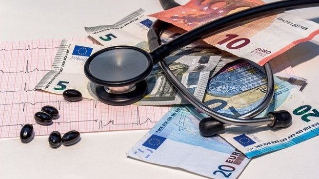 Здравната каса ще поиска 400 млн. лв. повече в бюджета си за 2018 г.