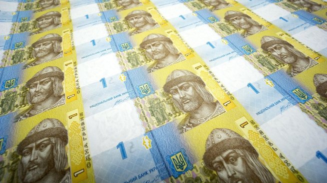 Украйна обмисля откъсване от щатския долар