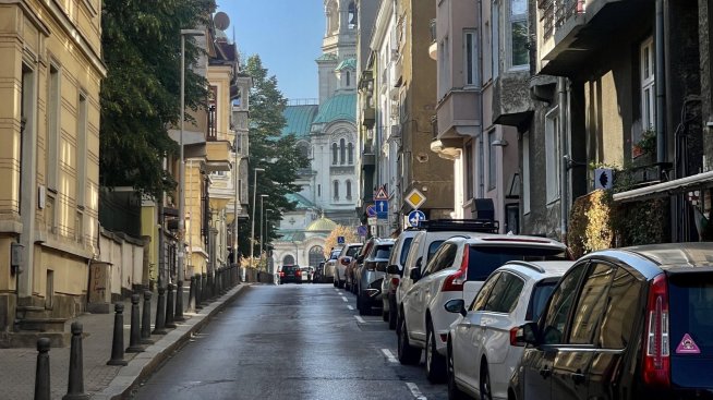 Предлагат нови цени за паркиране в София – 4 лв. за синя зона и 2 лв. за зелена