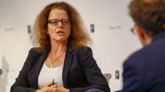 ЕЦБ намери своя защитник в лицето на Изабел Шнабел