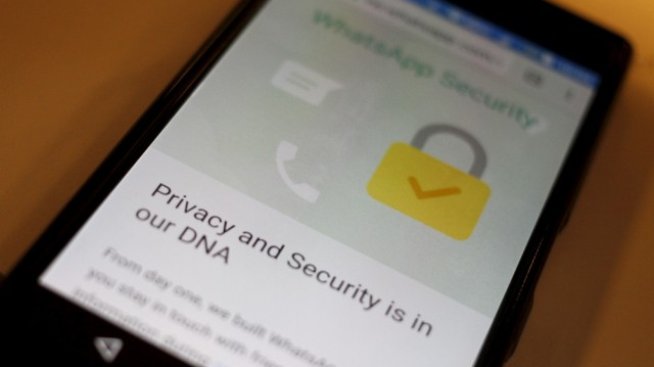 ЕС се притеснява от новата политика за споделяне на данни от WhatsApp с Facebook