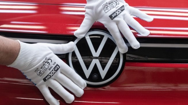 Volkswagen призна, че може да се изтегли изцяло от Русия