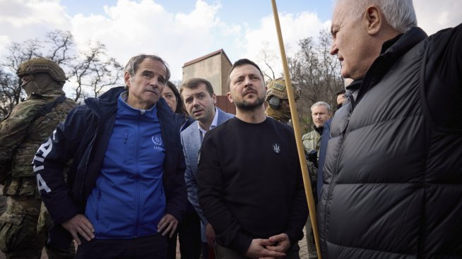 Зеленски осъди „радиоактивния шантаж“