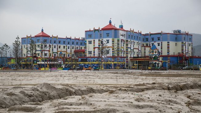 Световният имотен пазар стои върху дългова бомба за 175 млрд. долара