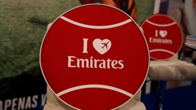 Emirates иска да придобие конкурента си Etihad?