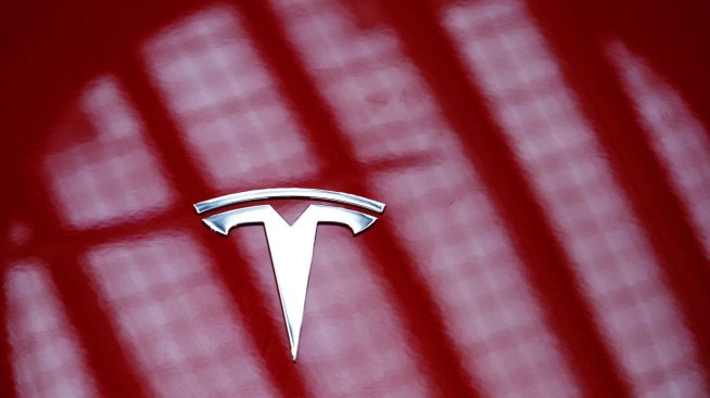 Tesla намалява цените за ключовите си пазари САЩ и Китай