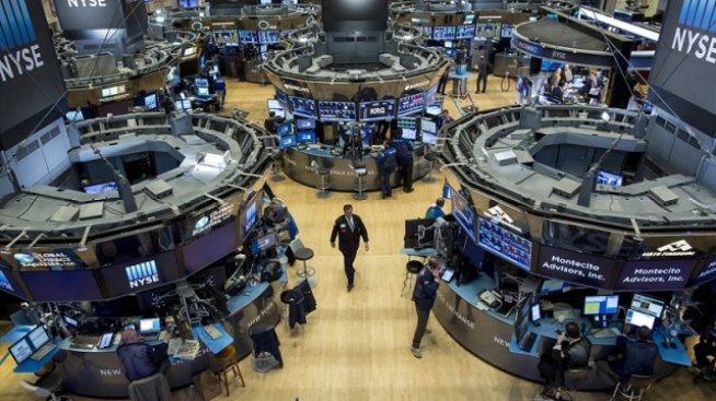 В очакване на сезона на отчетите търговията на Wall Street е в тесни граници*