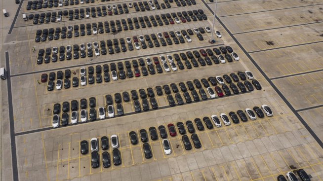 Продажбите на Tesla в Китай се свиват през юли заради увеличението на производствения капацитет