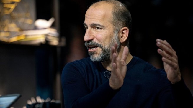 Uber планира да намали разходите, третира наемането на хора като "привилегия"