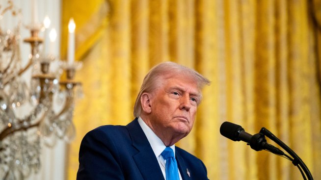 Тръмп: Митата върху вноса от Канада и Мексико влизат в сила на 4 март