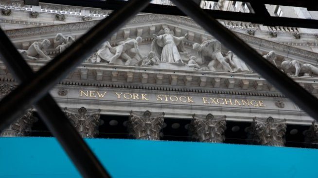 Данните за обезщетенията при безработица помрачиха настроението на Wall Street*