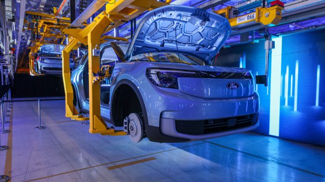 Ford се ангажира да предостави повече на брой достъпни електромобили