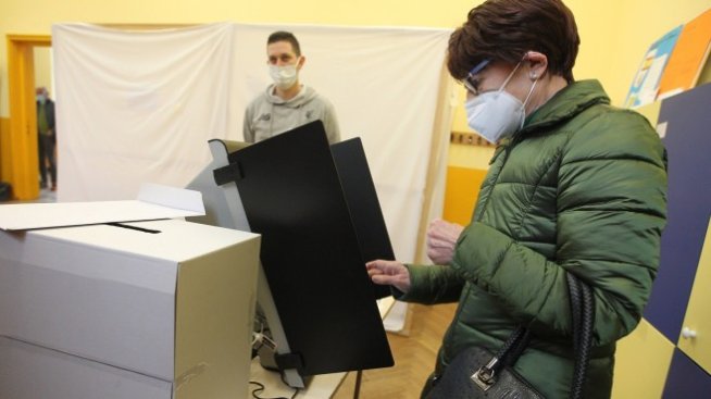 ЦИК санкционира медии за публикуване на екзитполове