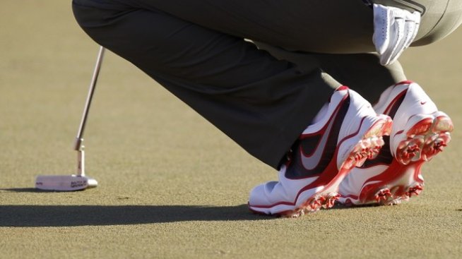 Nike се разделя с голф екипировката