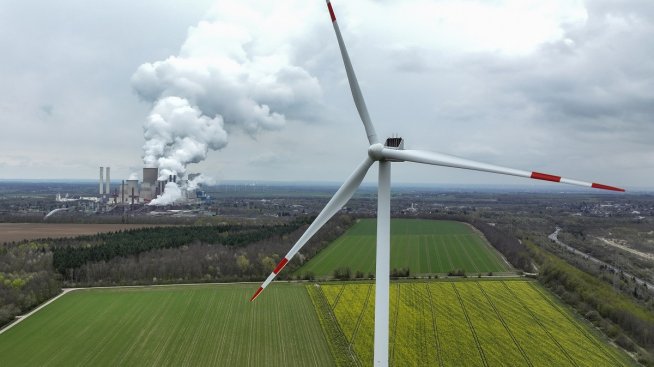 ЕС е напът да намали ESG изискванията си под натиск от Франция и Германия