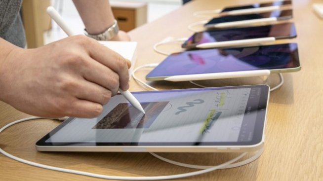 Apple има проблеми с доставките на висококачествения дисплей за следващия iPad