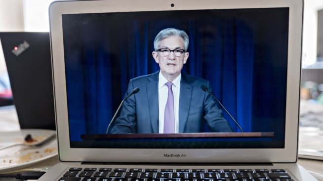 Фед: Компаниите се надяват най-лошото да е зад гърба им