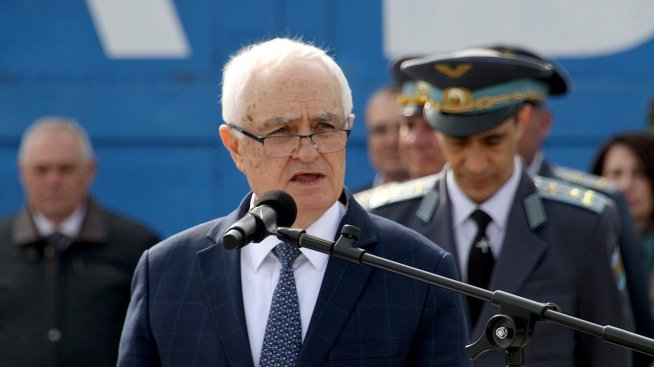 Запрянов: Самостоятелна отбрана извън колективната е непосилно бреме за икономиката ни