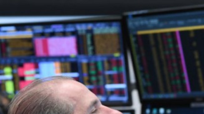 Нарастващото напрежение между САЩ и Китай оцвети европейските борси в червено