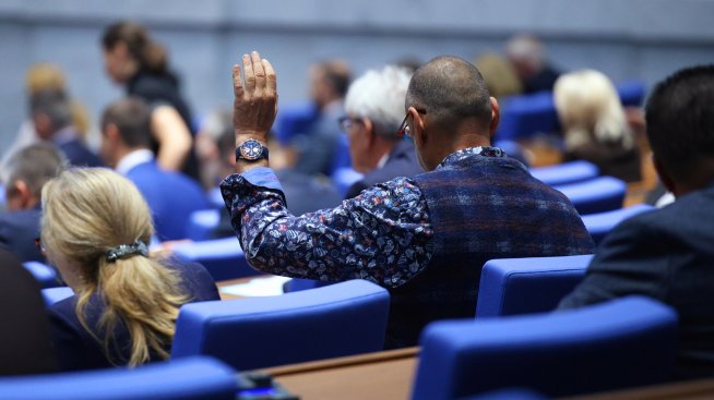 Депутатите приеха промените в Закона за ДДС на първо четене, но с уговорки