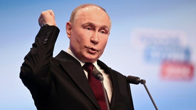 Изборите в Русия - прeдизвестен победител, рекорден резултат и изненадващи протести