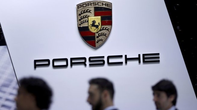 Porsche отчете "изключителен резултат"