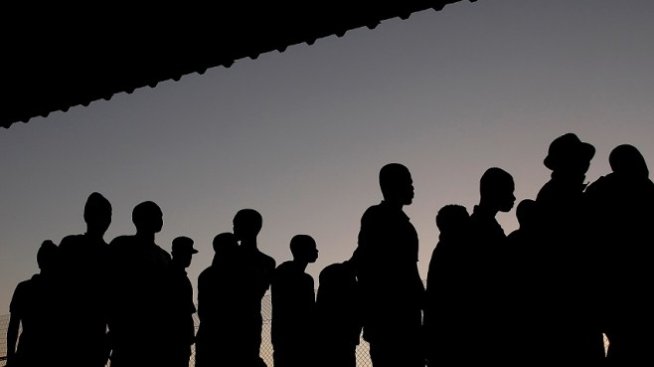 Обсъждането на квотната система за бежанци остава за юни