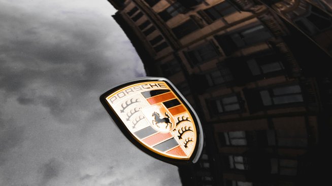 Продажбите на Porsche се свиват за първите девет месеца на годината