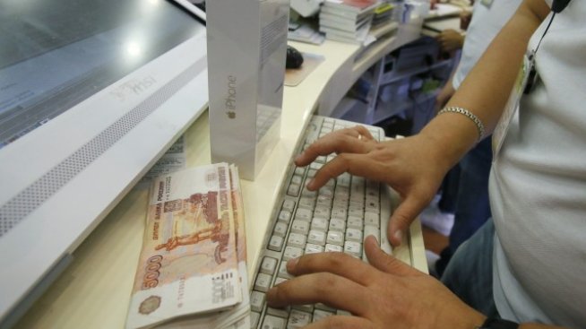 Apple преустанови онлайн продажбите в Русия