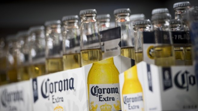 Monster и производителят на Corona са близо до сделка