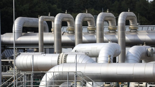 Слабото търсене на газ сигнализира за индустриални неволи в Европа