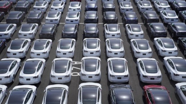 Продажбите на Tesla в Калифорния нарастват с над 85% през второто тримесечие
