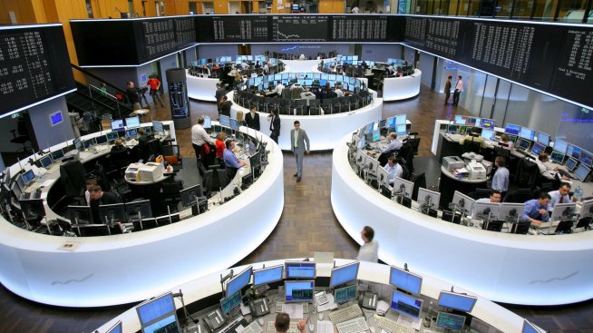 Когато милисекундата не стига: Как трейдърите се възползват от трикове, за да изпреварят другите