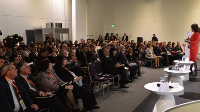 Срещата между образованието и бизнеса в снимки