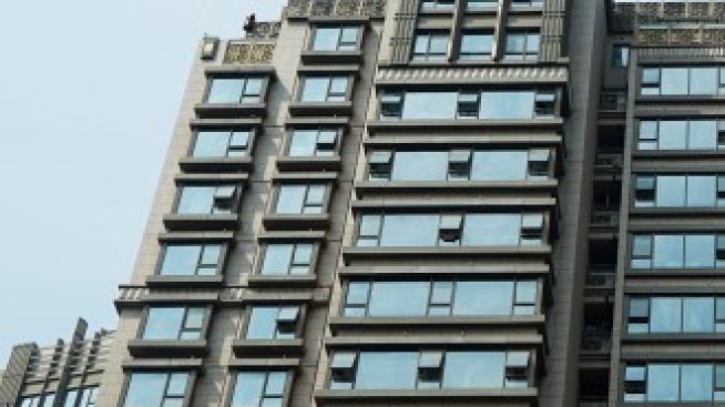 Инвестициите в имоти в Китай се забавят през май