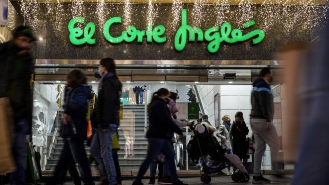 Най-големият универсален магазин в Европа се позиционира като алтернатива на Amazon