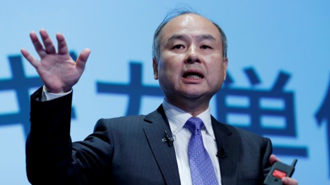 Основателят на Softbank загуби 130 млн. долара от търговия с биткойни 