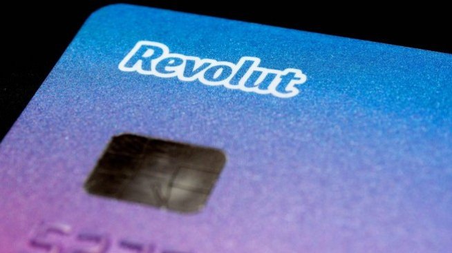 Revolut премахва сметките и джобовете в левове от 17 декември 2025 г.