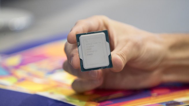 Бюджетната криза в Германия заплашва амбициите на страната в сферата на чиповете