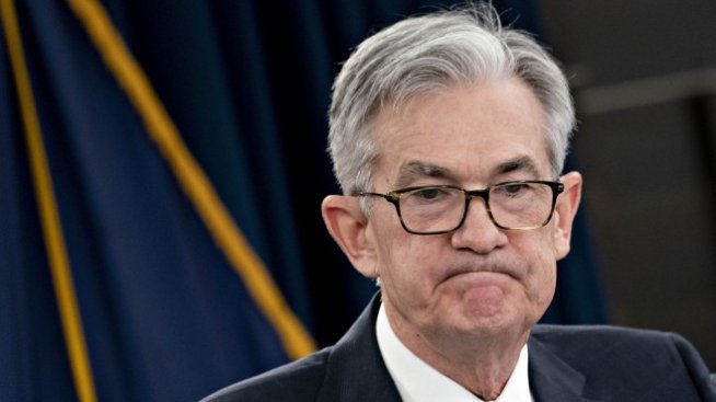 Пауъл: Може да се сблъскаме с най-тежкия икономически спад в живота ни
