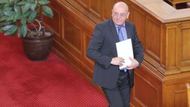 Емил Димитров: Земеделците не правят нищо, за да намерят алтернативно напояване