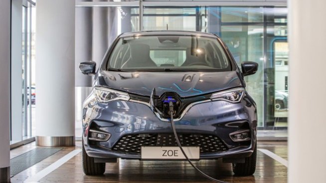 Renault отчита рекордна нетна загуба от близо 7,3 млрд. евро