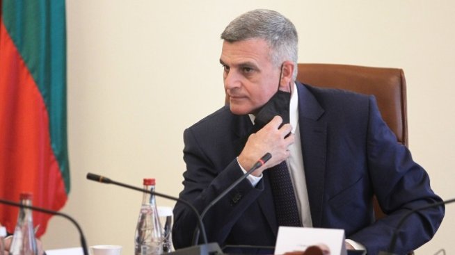 Стефан Янев: Пикът на заболеваемостта от COVID е в процес на овладяване