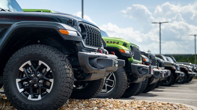 Stellantis назначава нови шефове на Jeep и Ram, за да стимулира продажбите в САЩ