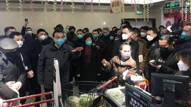 Китайският премиер обяви битката срещу короновируса за приоритет