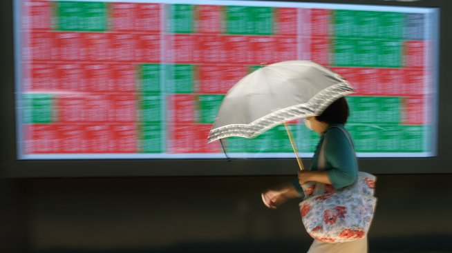 Положителните сигнали от САЩ не успяха да върнат оптимизма на борсите в Азия